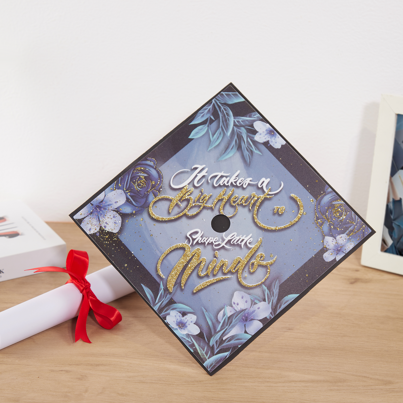 Graduation cap topper, It takes a big heart to shape little minds, Graduation Cap Decoration